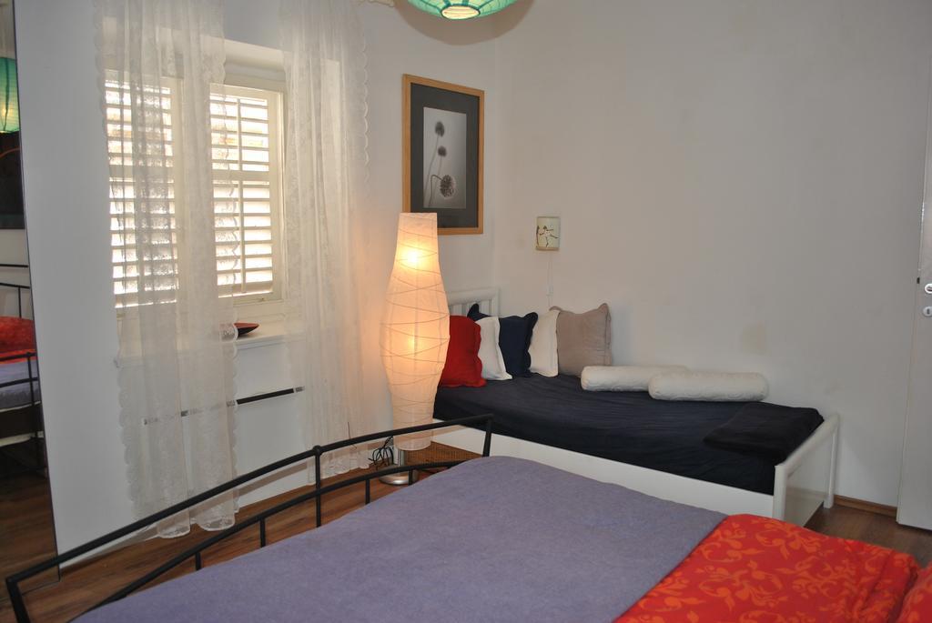 Apartment Optimist Makarska Habitación foto