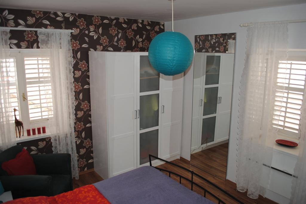 Apartment Optimist Makarska Habitación foto