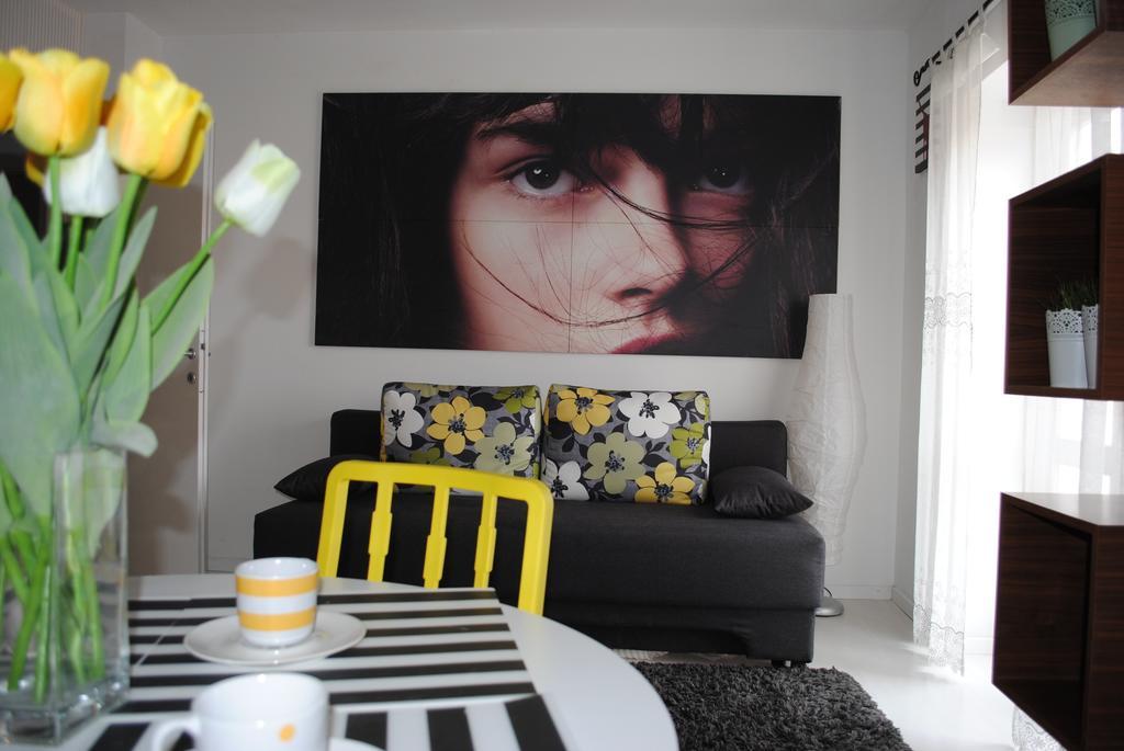 Apartment Optimist Makarska Habitación foto