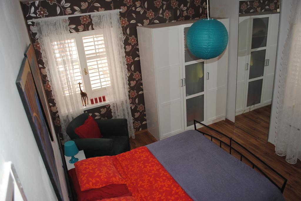 Apartment Optimist Makarska Habitación foto