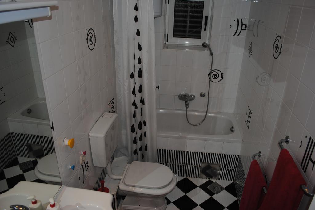 Apartment Optimist Makarska Habitación foto