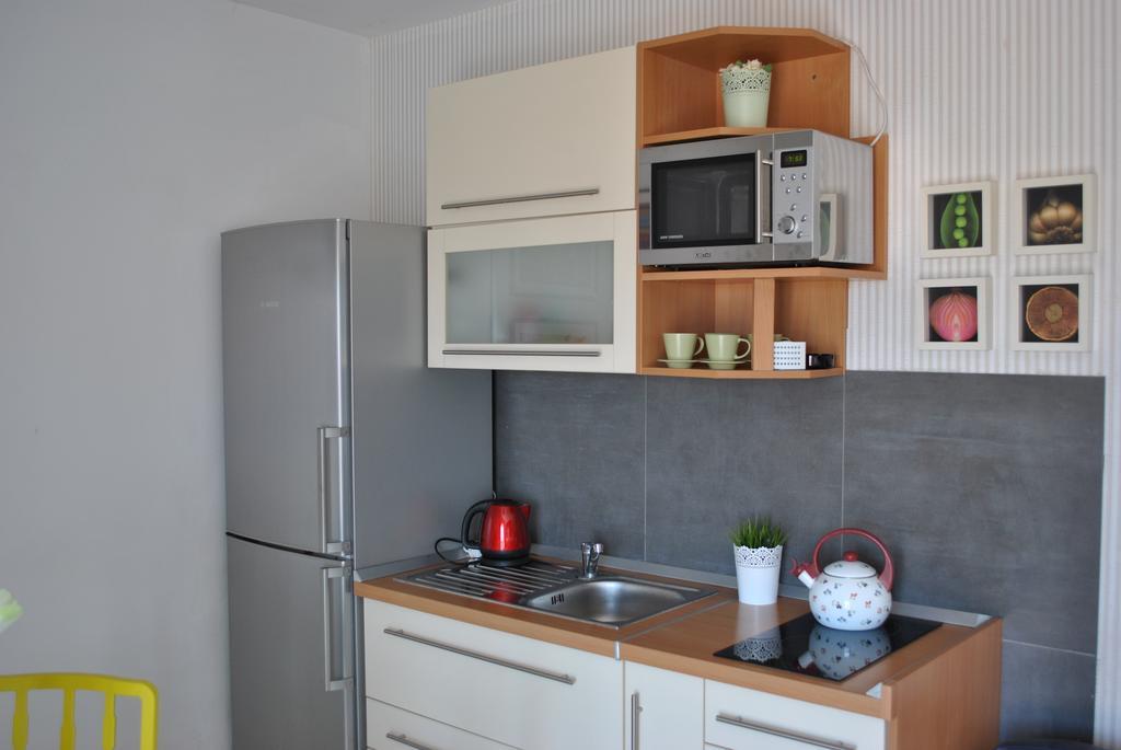 Apartment Optimist Makarska Exterior foto